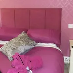 White Rose Гостевой дом 4*