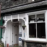 White Rose Гостевой дом 4*