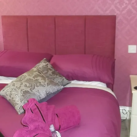 White Rose Πανσιόν 4*